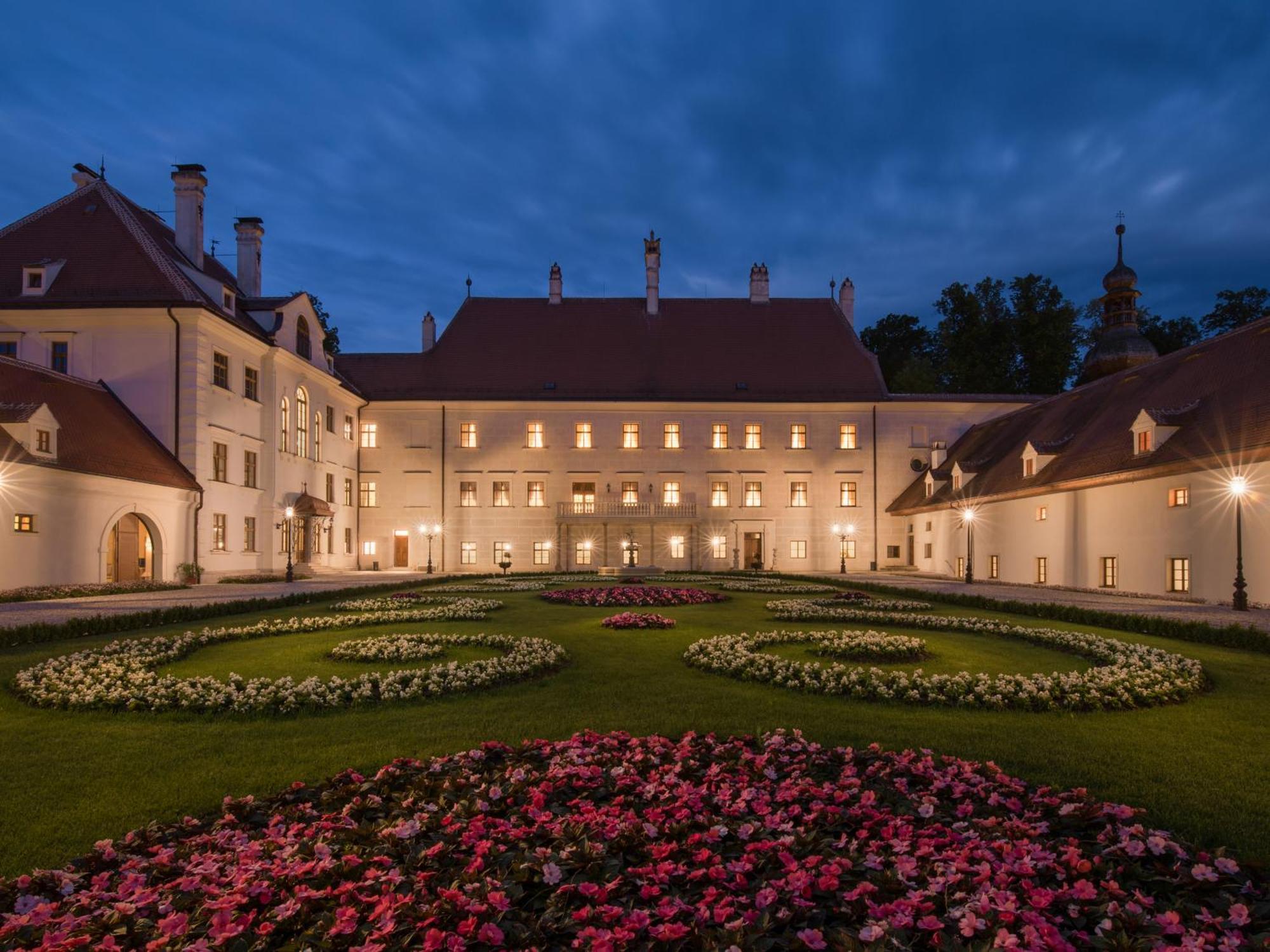 Schloss Thalheim 圣珀尔滕 外观 照片